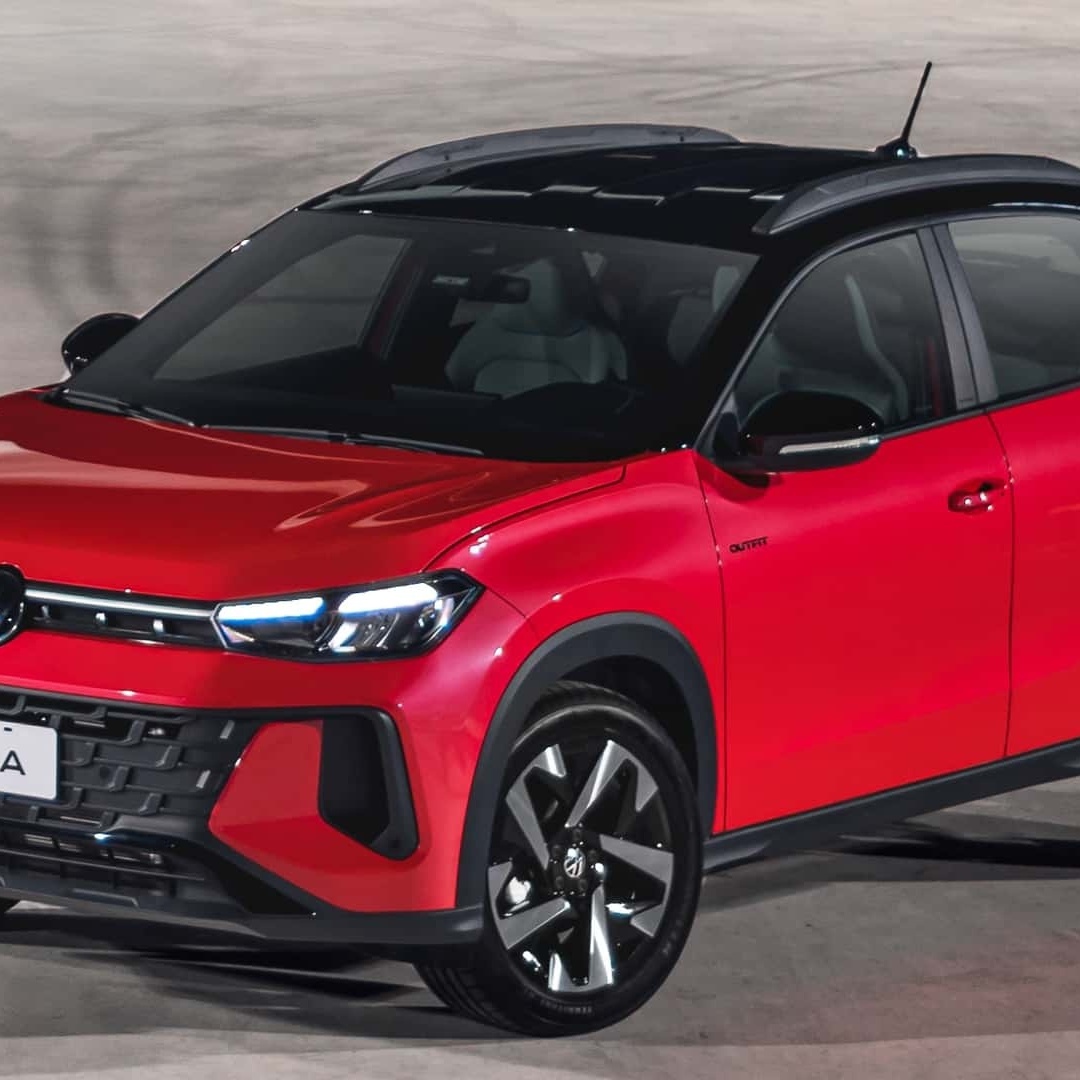 Volkswagen Tera High vermelho com teto preto